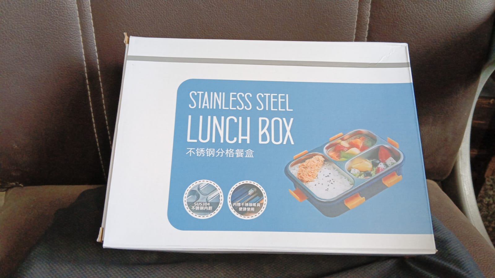 3 Compartment Transparent Stainless Steel Lunch Box with a Spoon and a Pair of Chopsticks (1 Set) 3 Compartment Transparent Stainless Steel Lunch Box with a Spoon and a Pair of Chopsticks (1 Set)